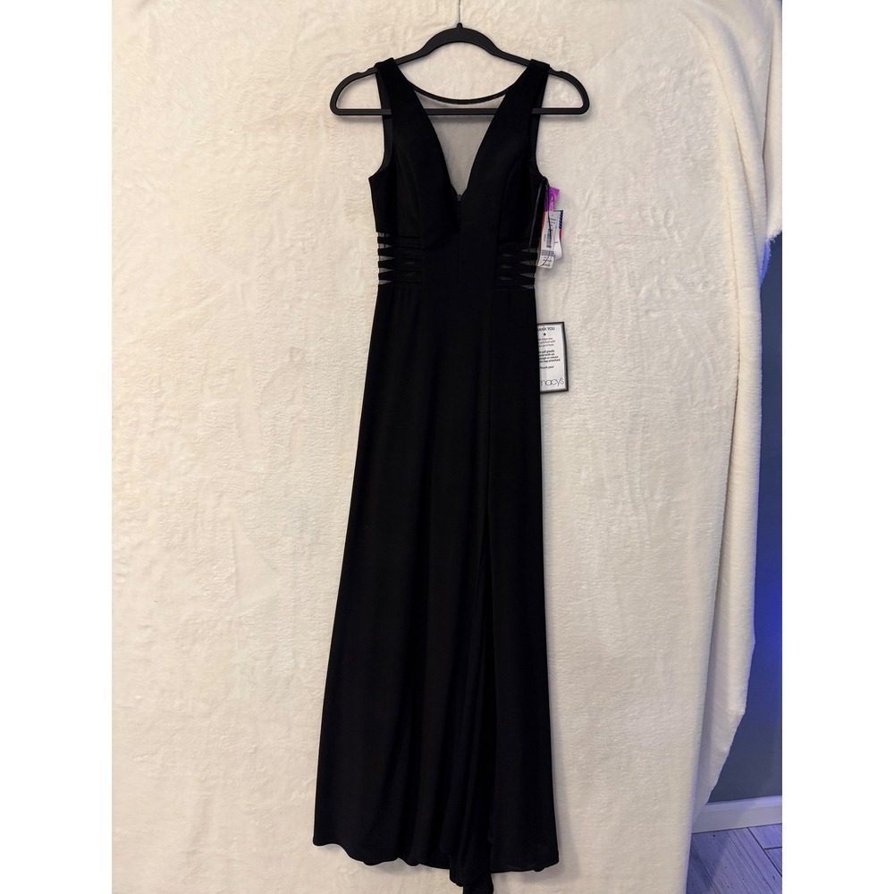 Morgan & Co R&M Richards NWT Black Mesh Cutout V-Neck Formal Gown Dress Size 1